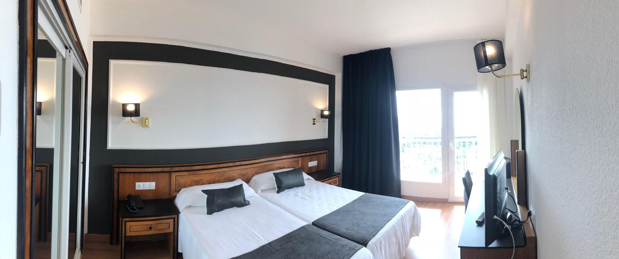 Ohtels Gran Hotel Almeria Exterior photo