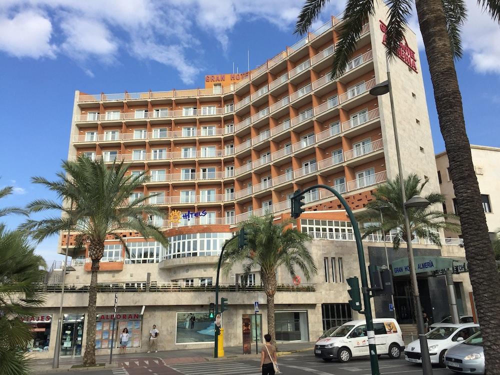 Ohtels Gran Hotel Almeria Exterior photo