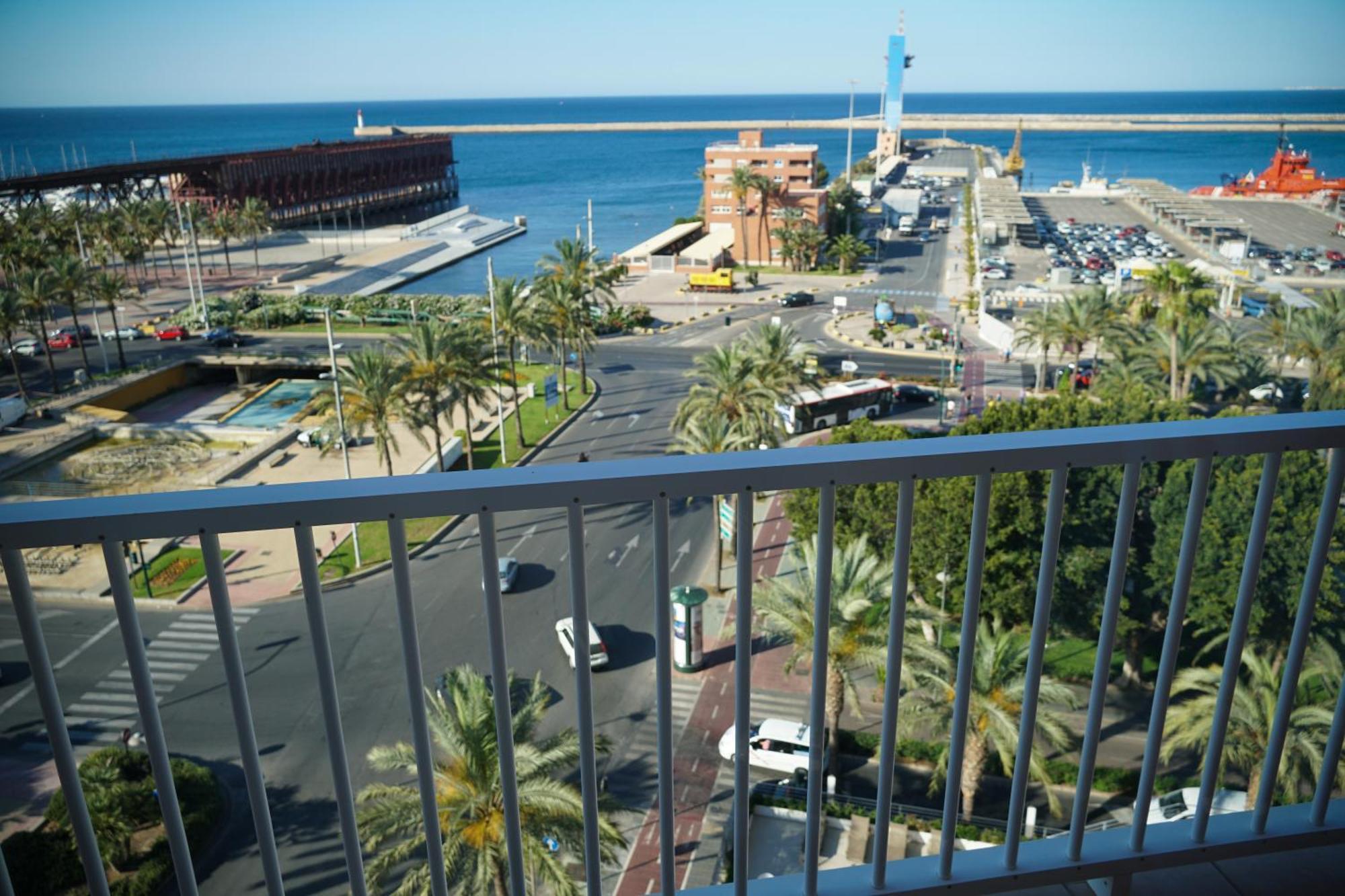 Ohtels Gran Hotel Almeria Exterior photo