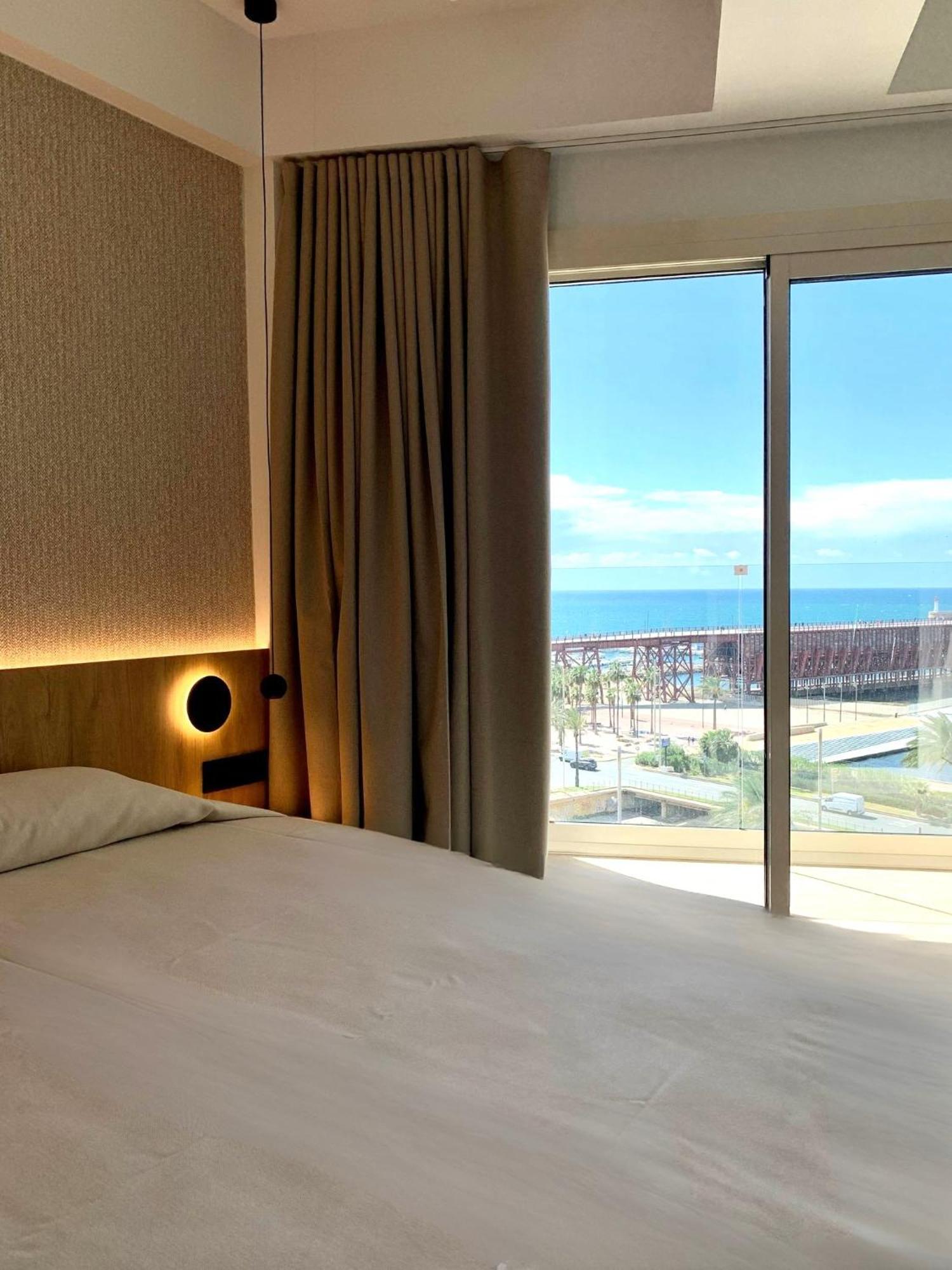 Ohtels Gran Hotel Almeria Exterior photo